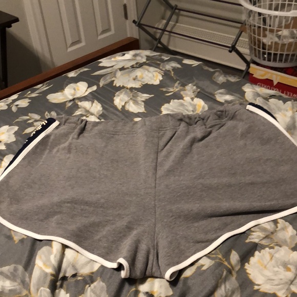 Hollister Grey Shorts - Picture 2 of 4